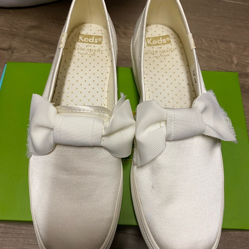 Kate spade triple decker bow Keds